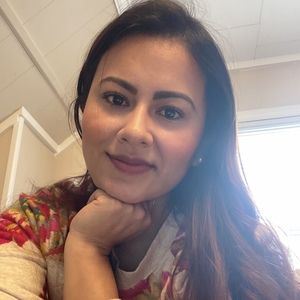 Meet your Posher, Leonilde